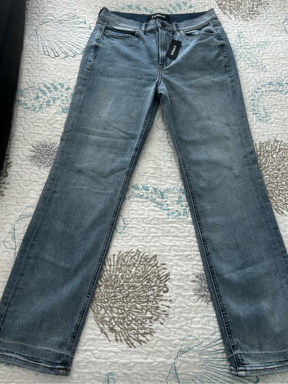 Women’s EXPRESS Straight High-Rise Jeans in Light Blue